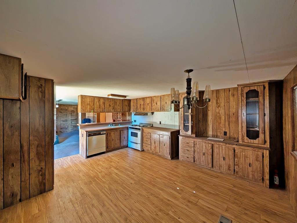 105 Crazy Horse Trail Property Photo 8