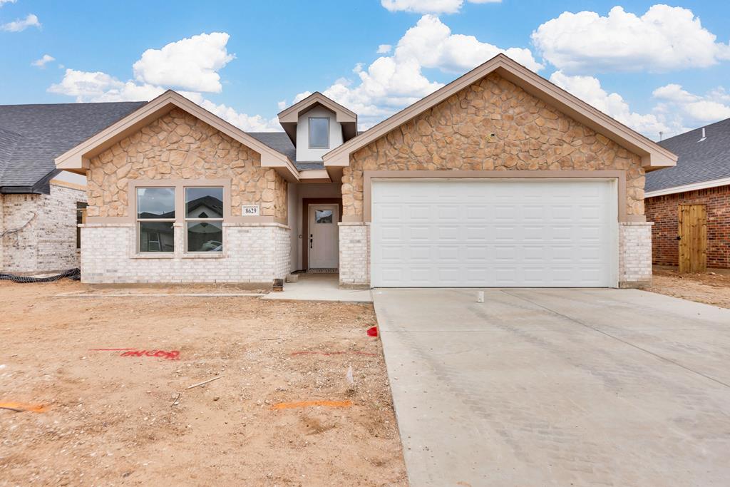 8629 Pamplona Pl