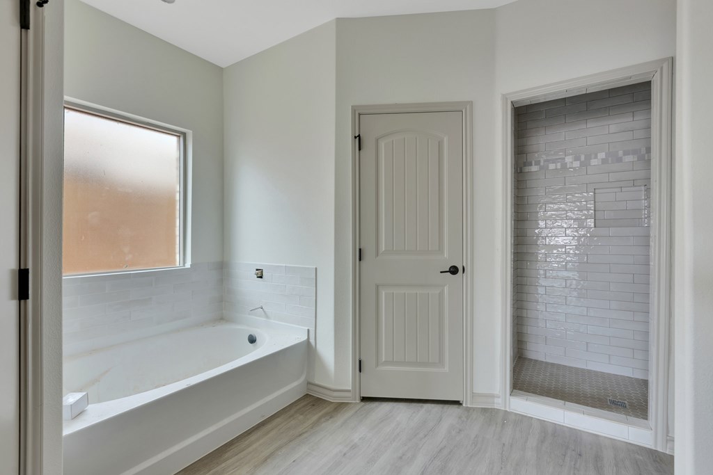 8629 Pamplona Pl Property Photo 6