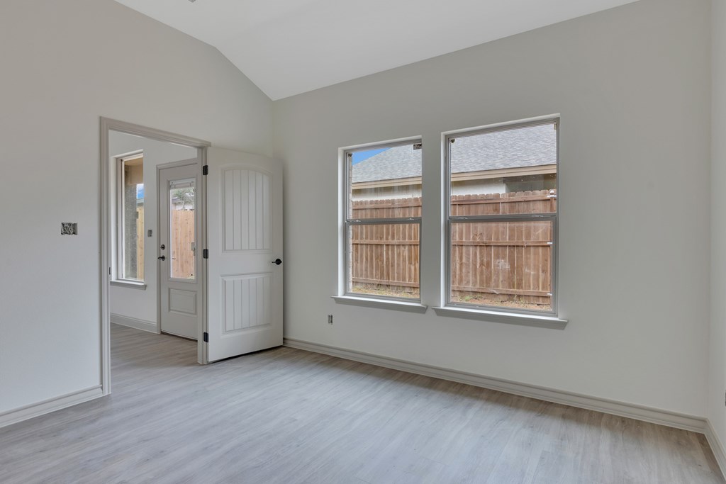 8629 Pamplona Pl Property Photo 18