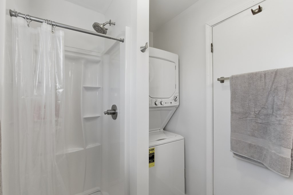 210 Yellow Knife Trail Property Photo 15