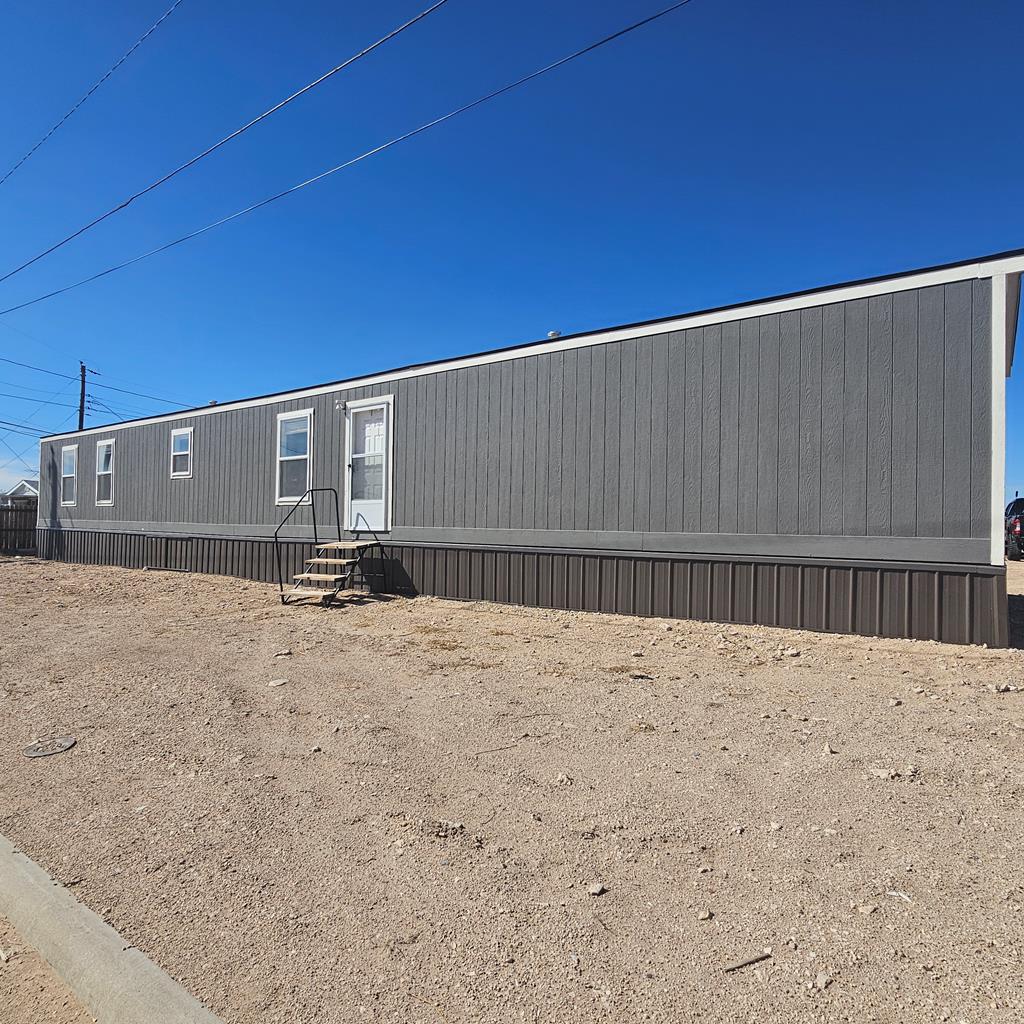 712 Ne 5th Property Photo 1