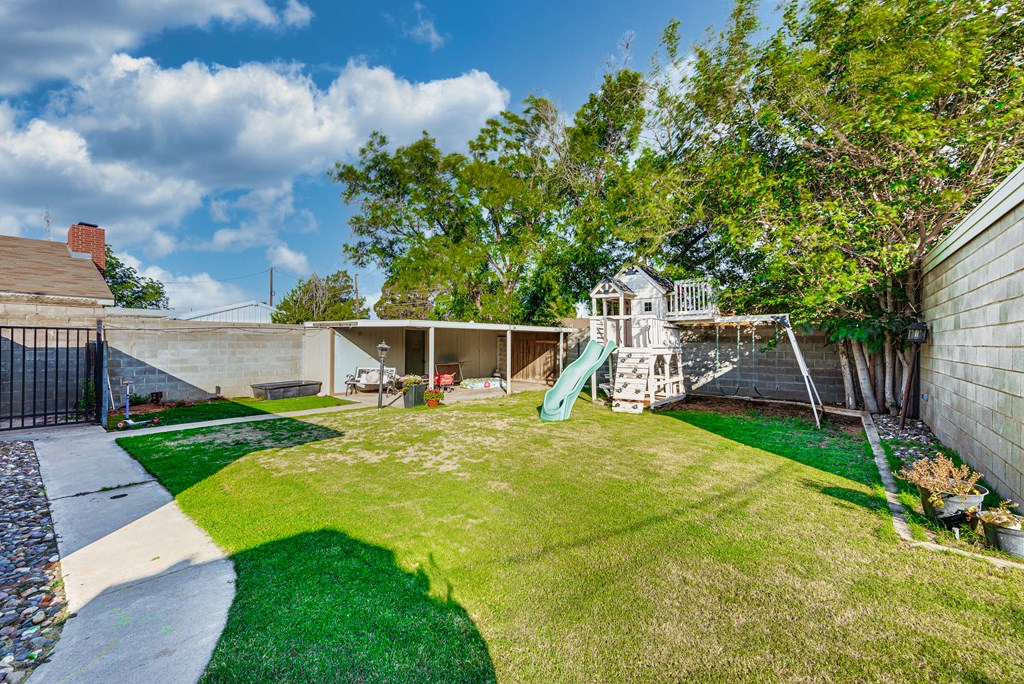 1105 Crescent Dr Property Photo 32