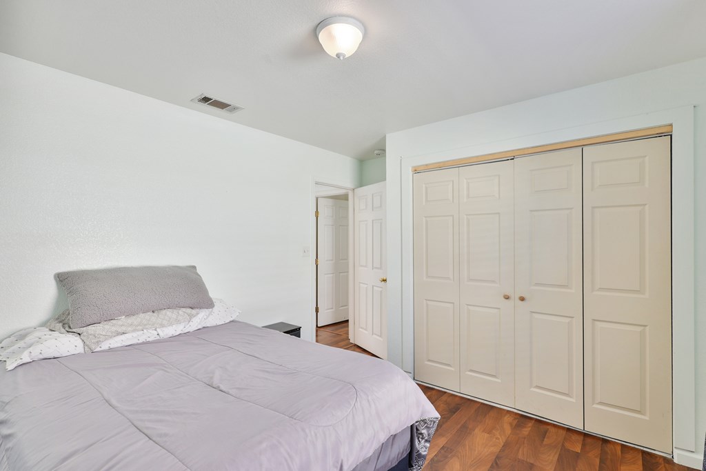 1006 W Del Rio St Property Photo 16