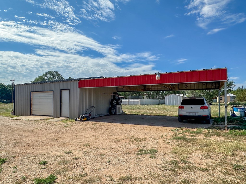 121 County Rd 209-b Property Photo 35