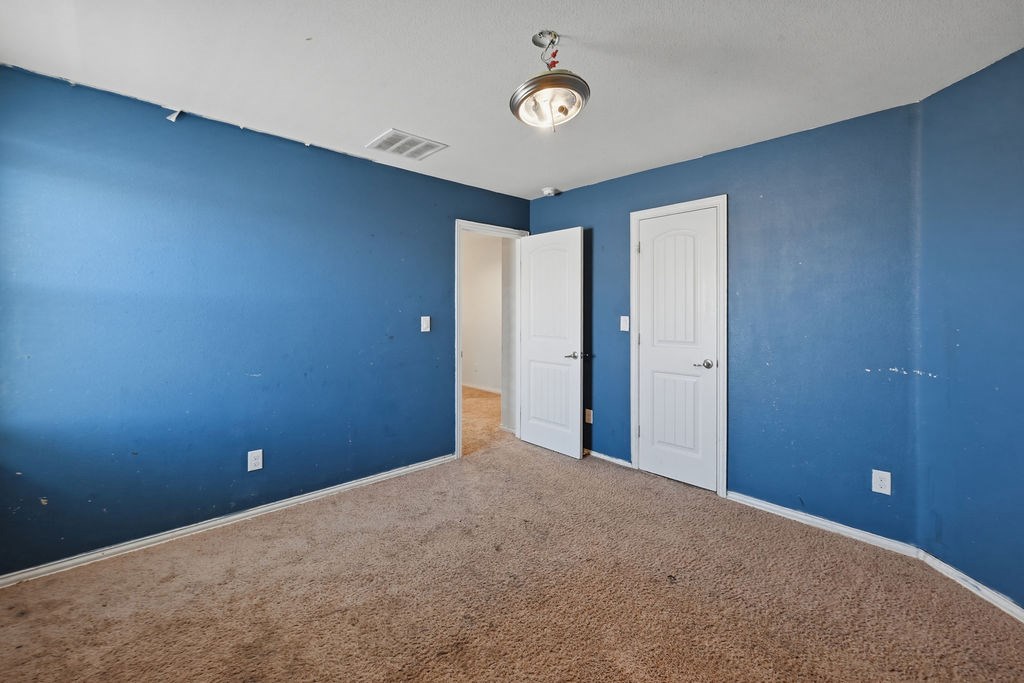 1719 Twin Falls Dr Property Photo 32
