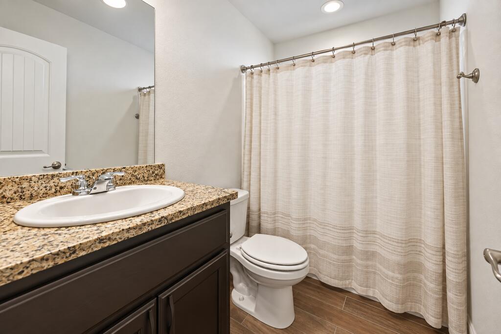 1719 Twin Falls Dr Property Photo 34