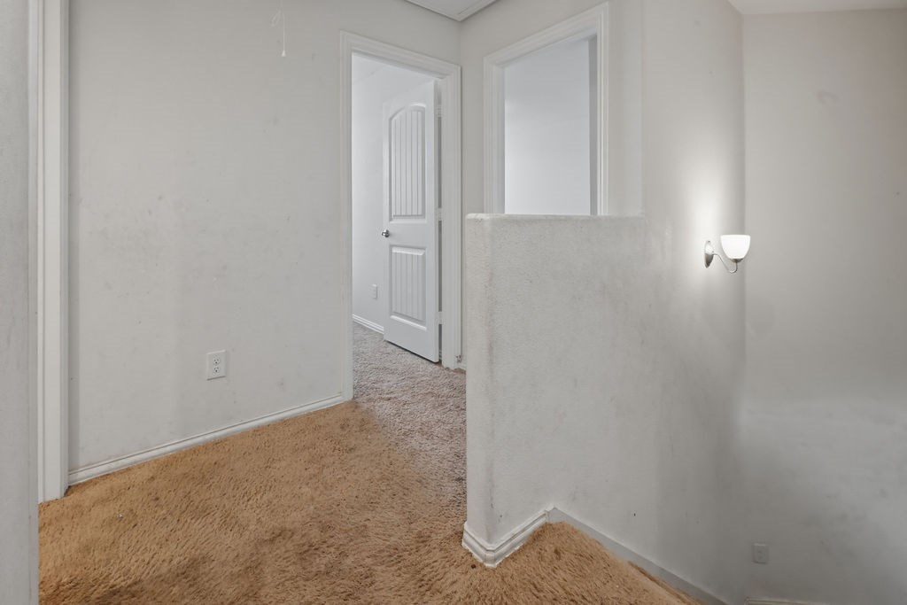 1719 Twin Falls Dr Property Photo 36