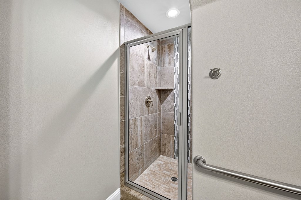 6 San Saba Drive Property Photo 38