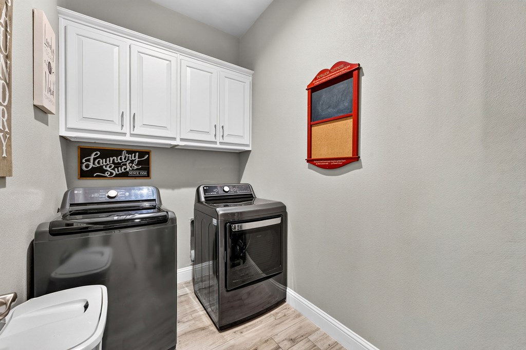 6 San Saba Drive Property Photo 41