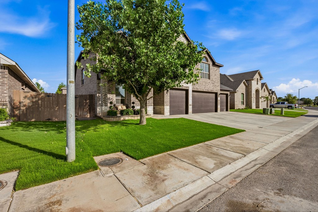 6 San Saba Drive Property Photo 75