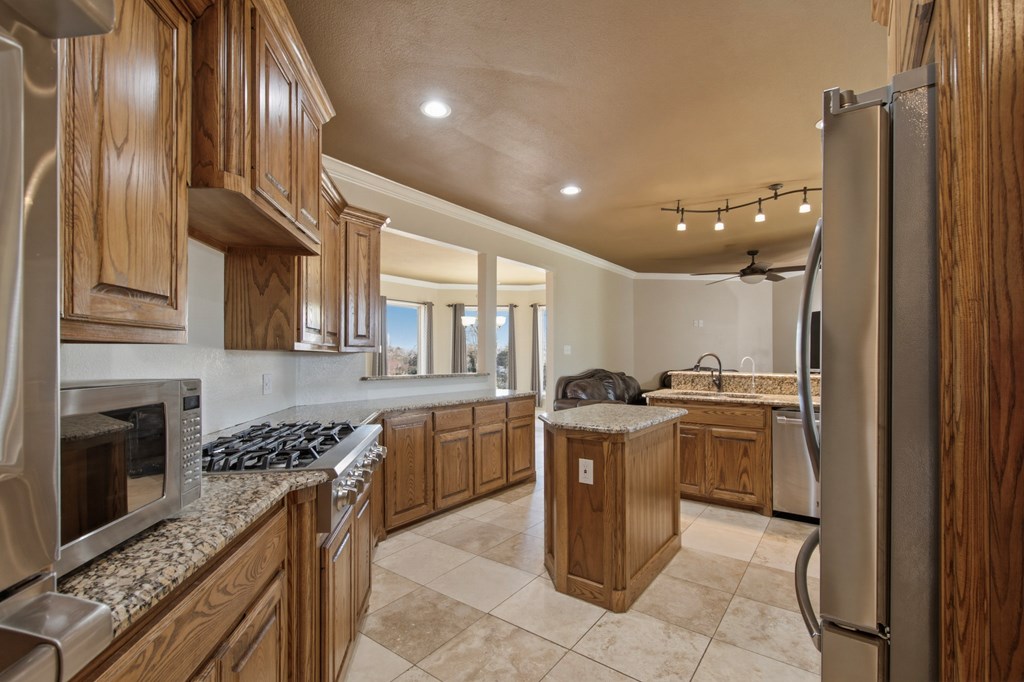 11010 W Chaparral Drive Property Photo 11