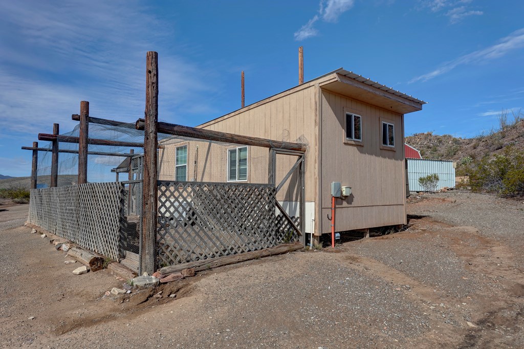 93 Rockin Ranch Rd Property Photo 21