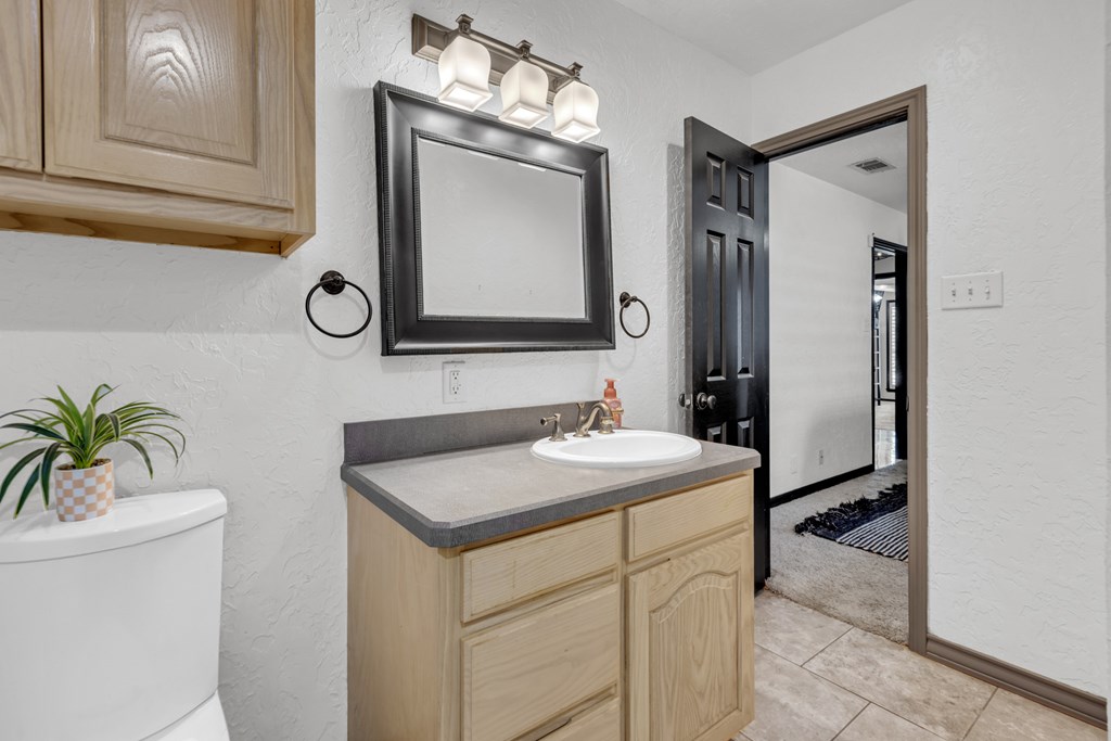 1810 Hereford Blvd Property Photo 22