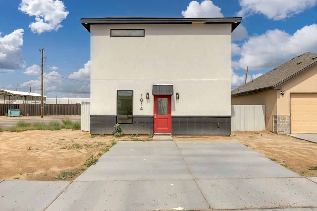 1014 N Carol Ave Property Photo 1