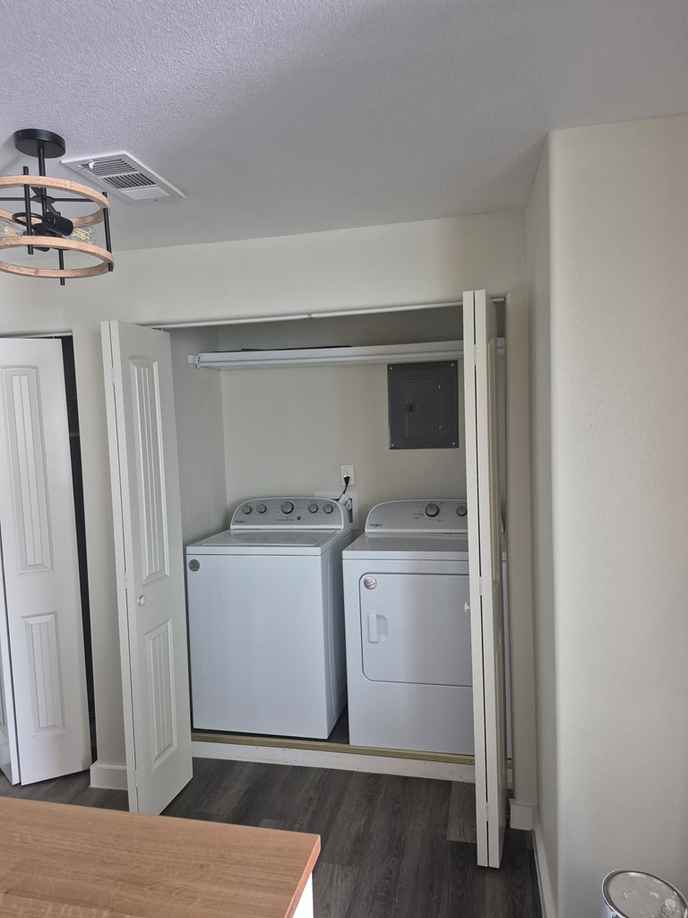 103 5th St Property Photo 13