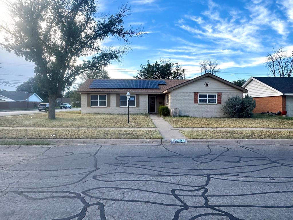 3332 Camarie Ave Property Photo 1