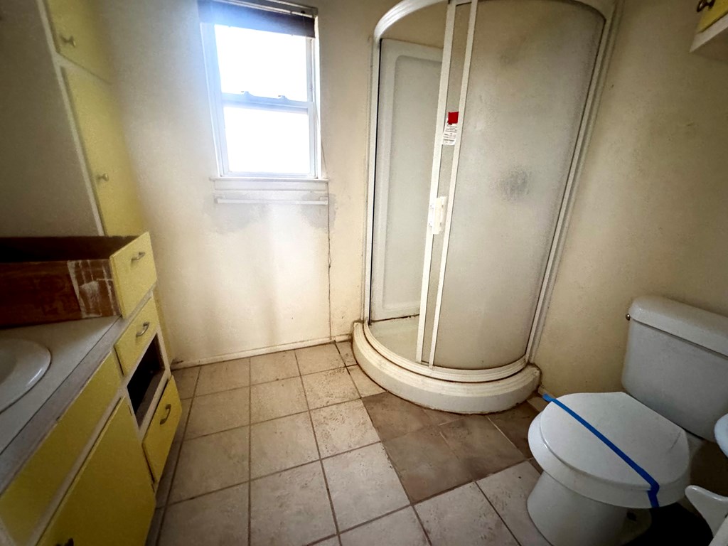 3332 Camarie Ave Property Photo 12