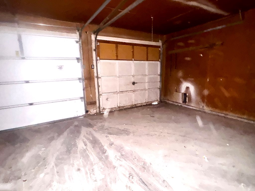 3332 Camarie Ave Property Photo 14