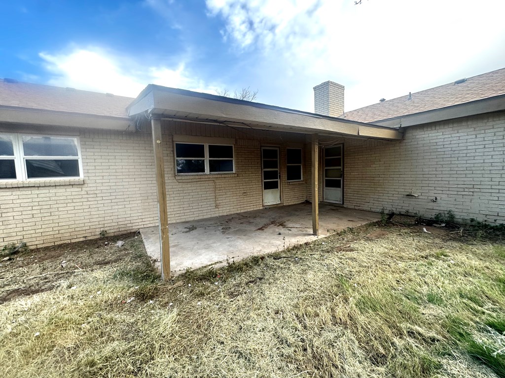 3332 Camarie Ave Property Photo 15