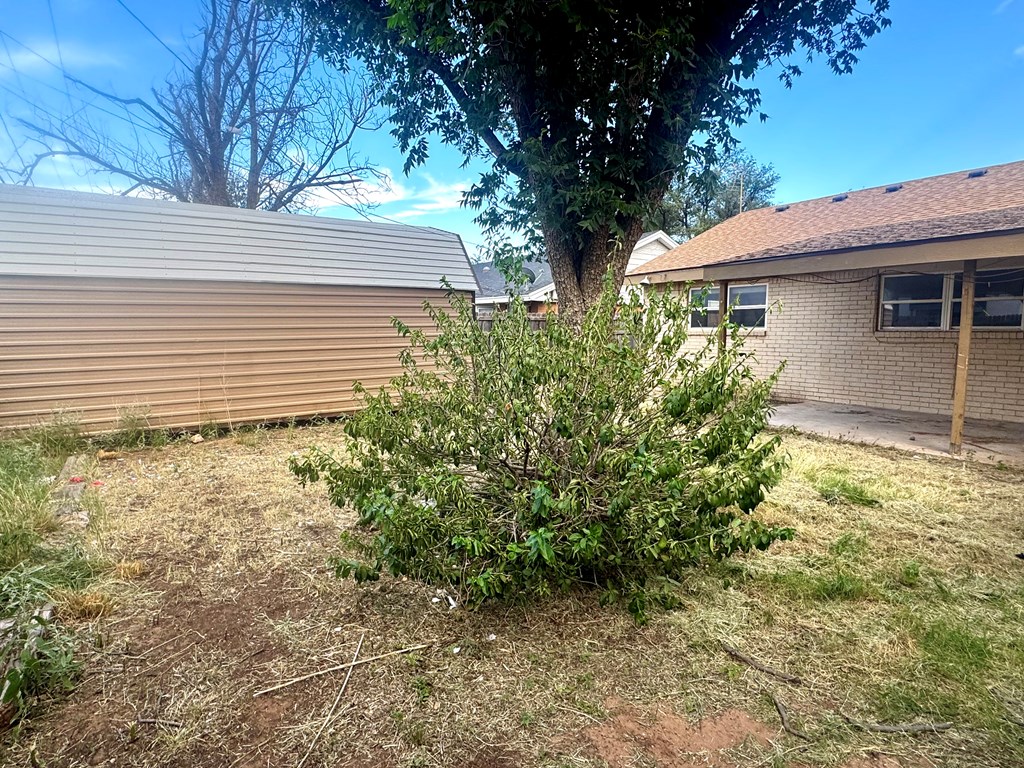 3332 Camarie Ave Property Photo 18