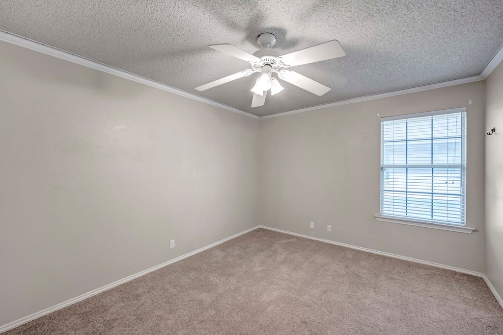 5305 Ridgefield Court Property Photo 45