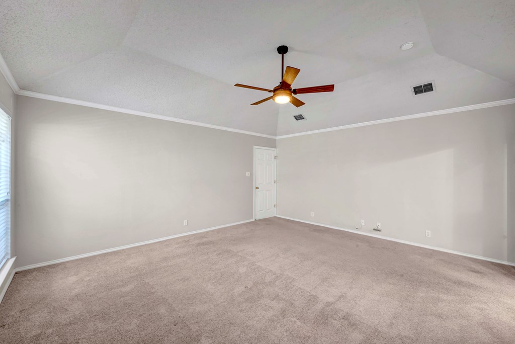 5305 Ridgefield Court Property Photo 49
