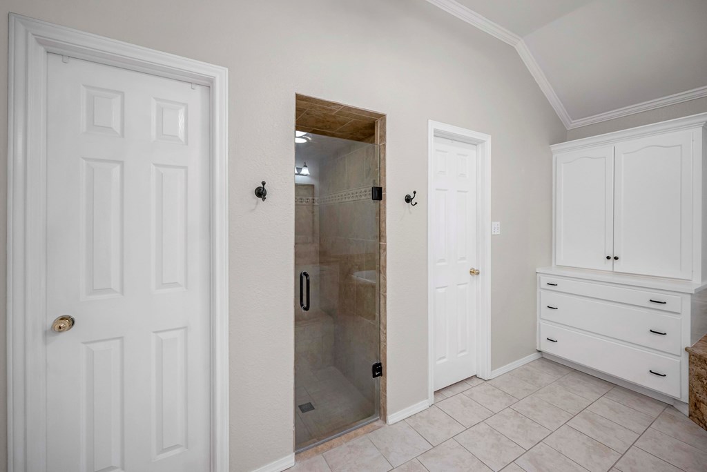 5305 Ridgefield Court Property Photo 54