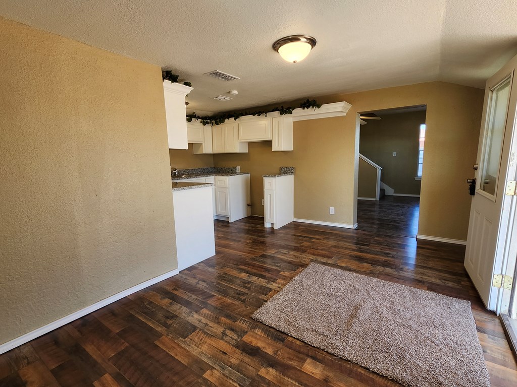 1010 Sw 5th St Property Photo 14