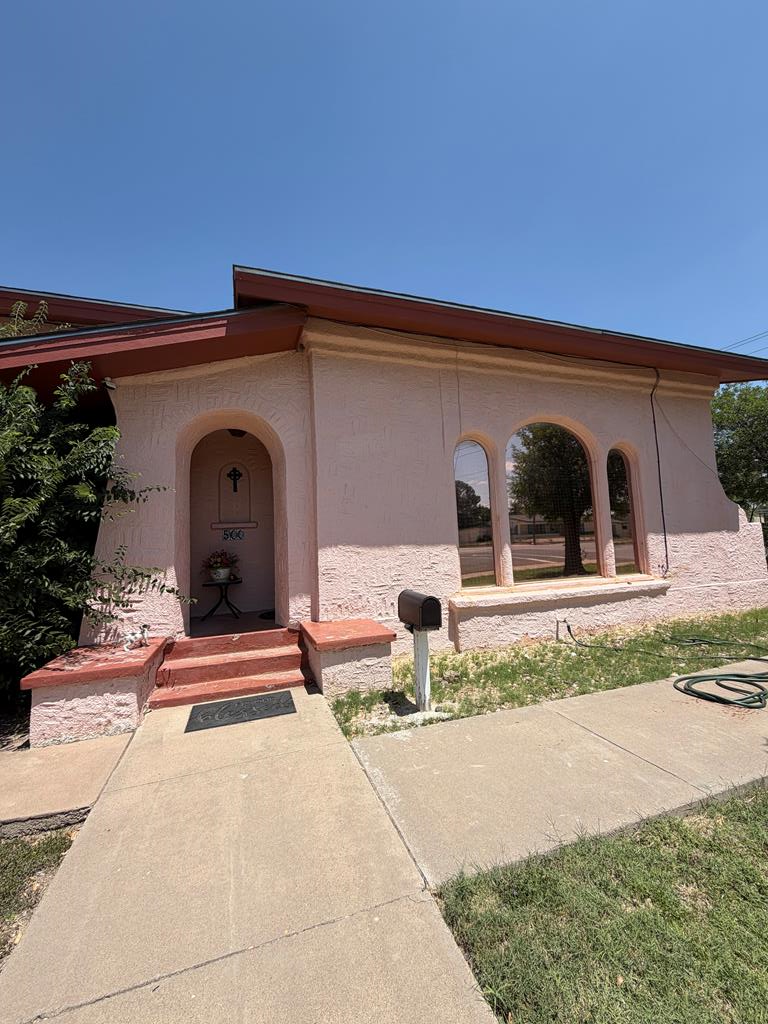 500 N Colpitts Property Photo 1