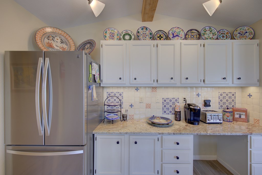 111 Juniper Property Photo 10