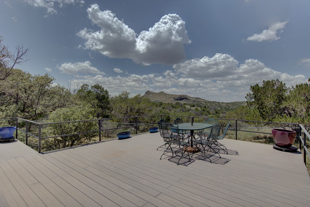 111 Juniper Property Photo 22