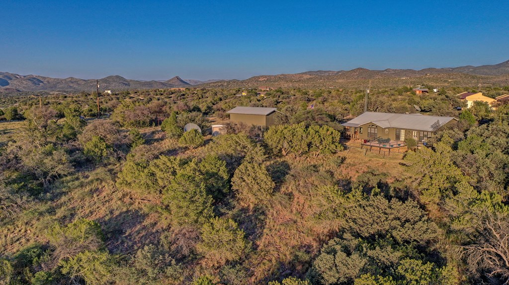 111 Juniper Property Photo 53