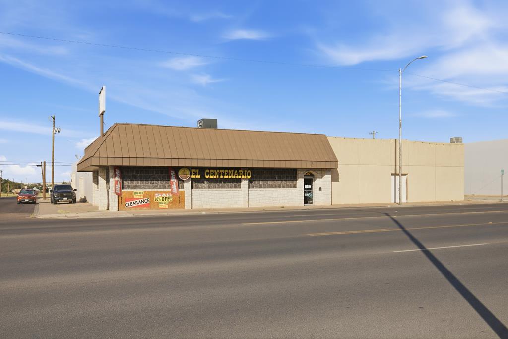 820 N Grant