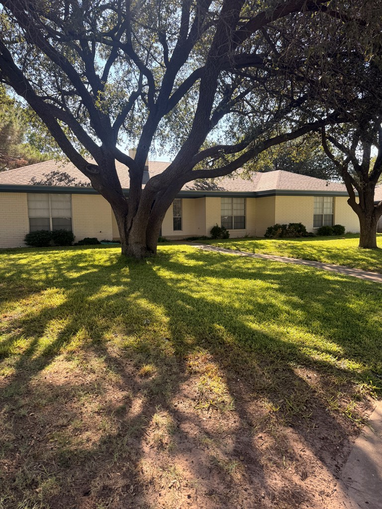 4103 Dawn Circle Property Photo 2