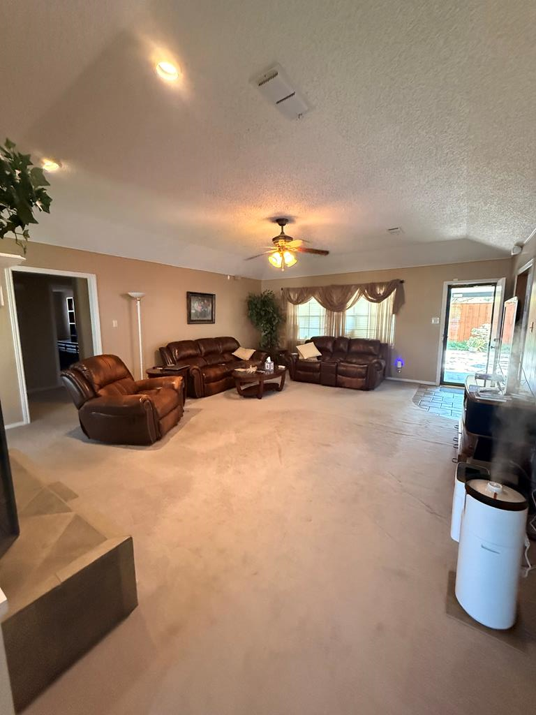 4103 Dawn Circle Property Photo 3