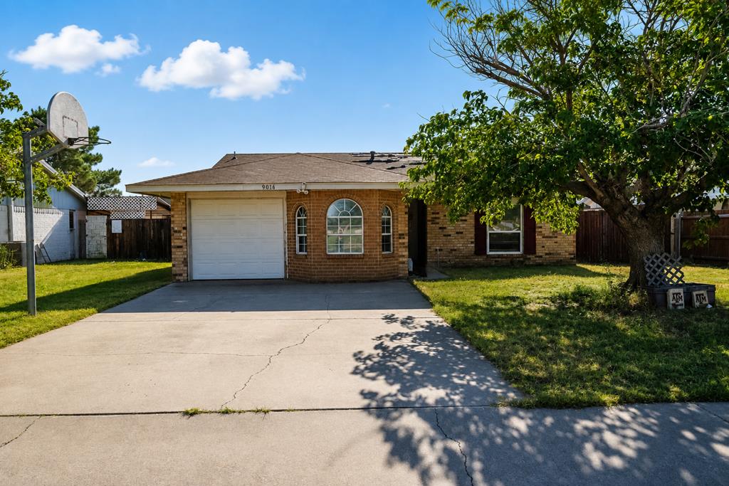 9016 Rainbow Dr Property Photo 1