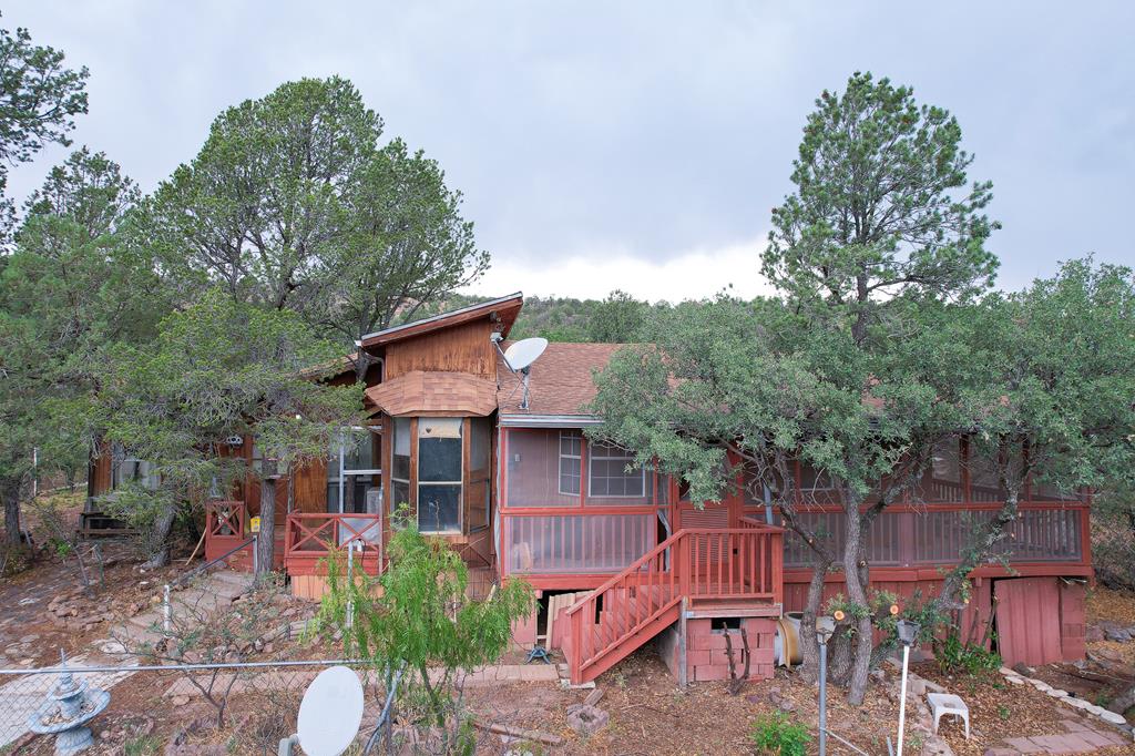 101 Stage Coach Pass Property Photo 1