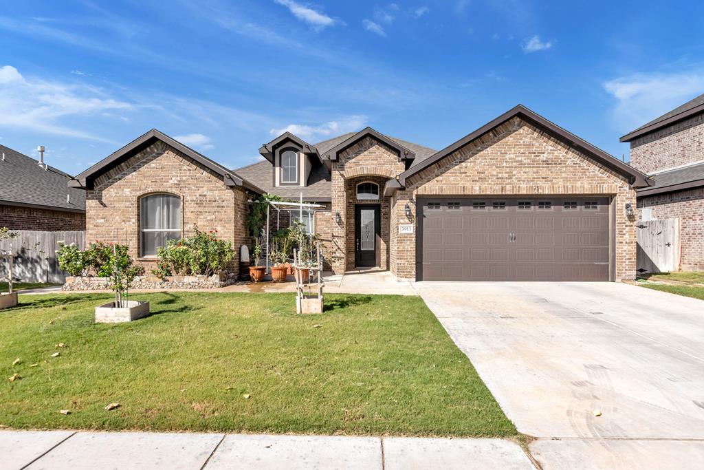 3913 Yorkshire Dr Property Photo 1