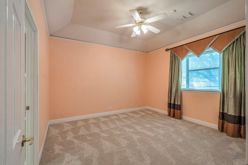 5713 Heartland Ave Property Photo 34