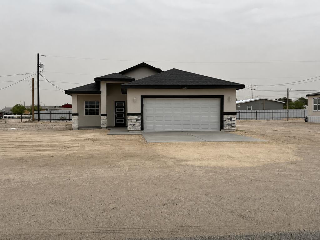 1406 N Urias Street Property Photo 1