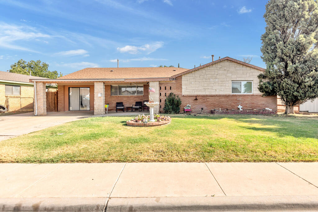 1320 Westbrook Ave Property Photo 1