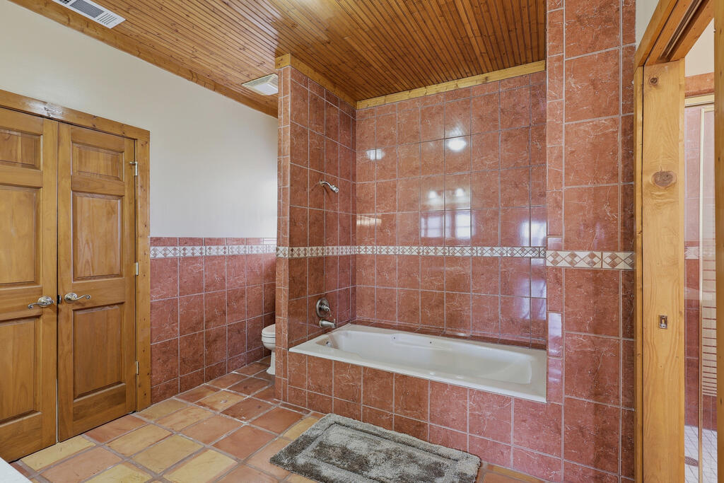 601 Ne 5th Property Photo 21