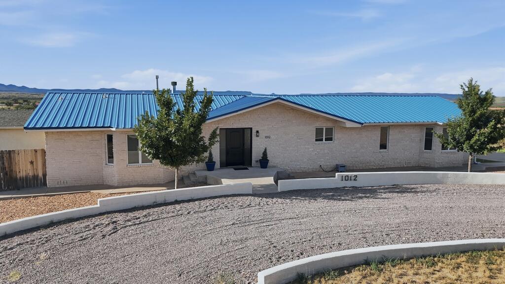 1012 Mingo Property Photo 1