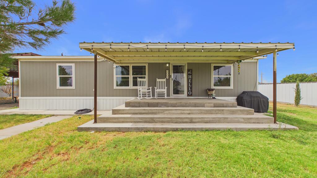 3007 Arlington St Property Photo 1