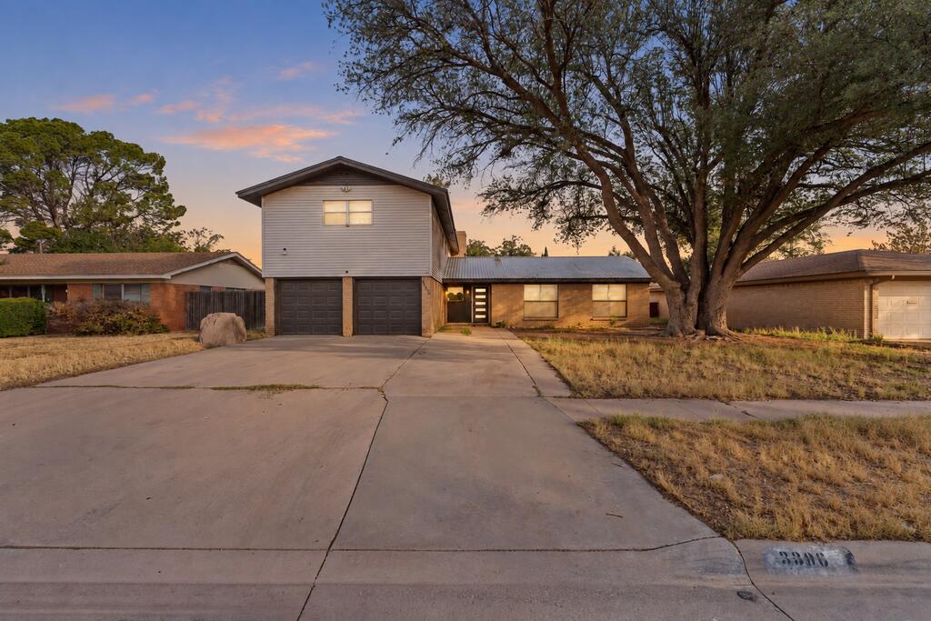 3306 W Shandon Ave Property Photo 1