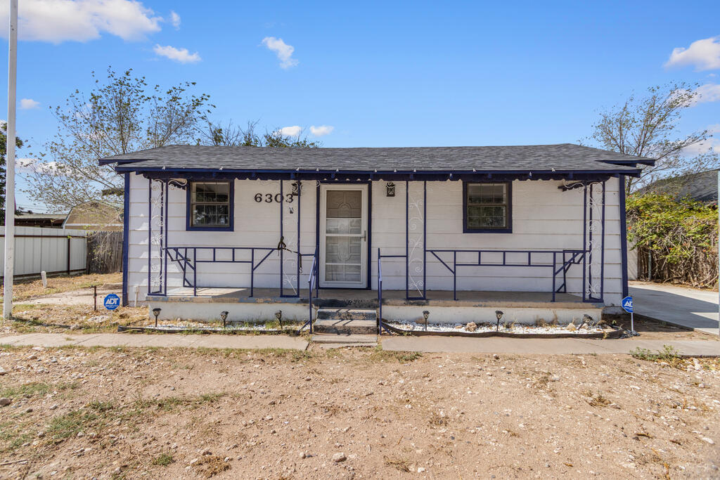 6303 Kermit Ave Property Photo 1
