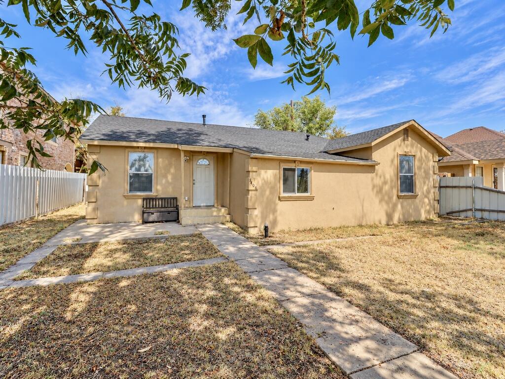 1406 12th St Property Photo 1