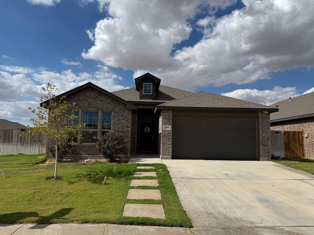 2101 Pike Way Property Photo 1