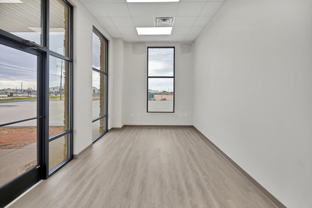 178223 Property Photo 10